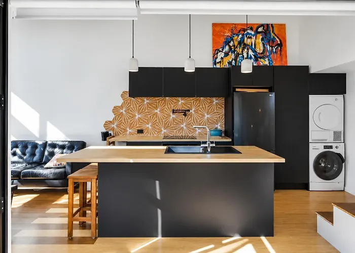 Tiny House - Big Luxury Apartment